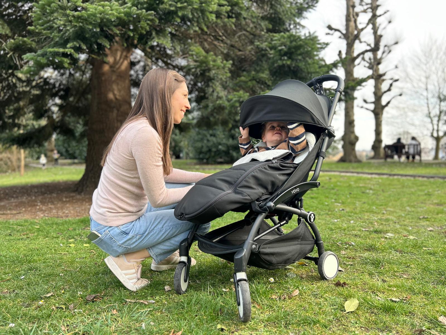 Stokke YOYO3 stroller in Black available for rent – lightweight, foldable, and travel-friendly, perfect for families on the go