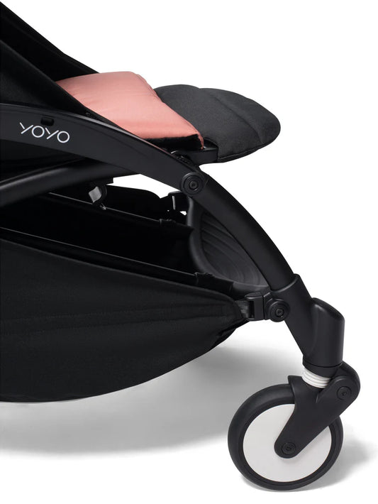 Stokke YOYO leg rest accessory for YOYO strollers, adjustable and padded for added toddler comfort – available for rental