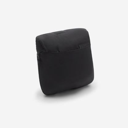 Bugaboo stroller footmuff with fleece lining – available for rent at Thursday’s Child