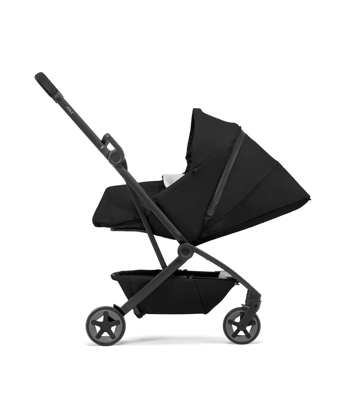Joolz Aer2 Nest to Seat stroller in Space Black, available to hire from Thursday’s Child Rental